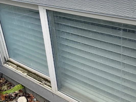Window cleaning before